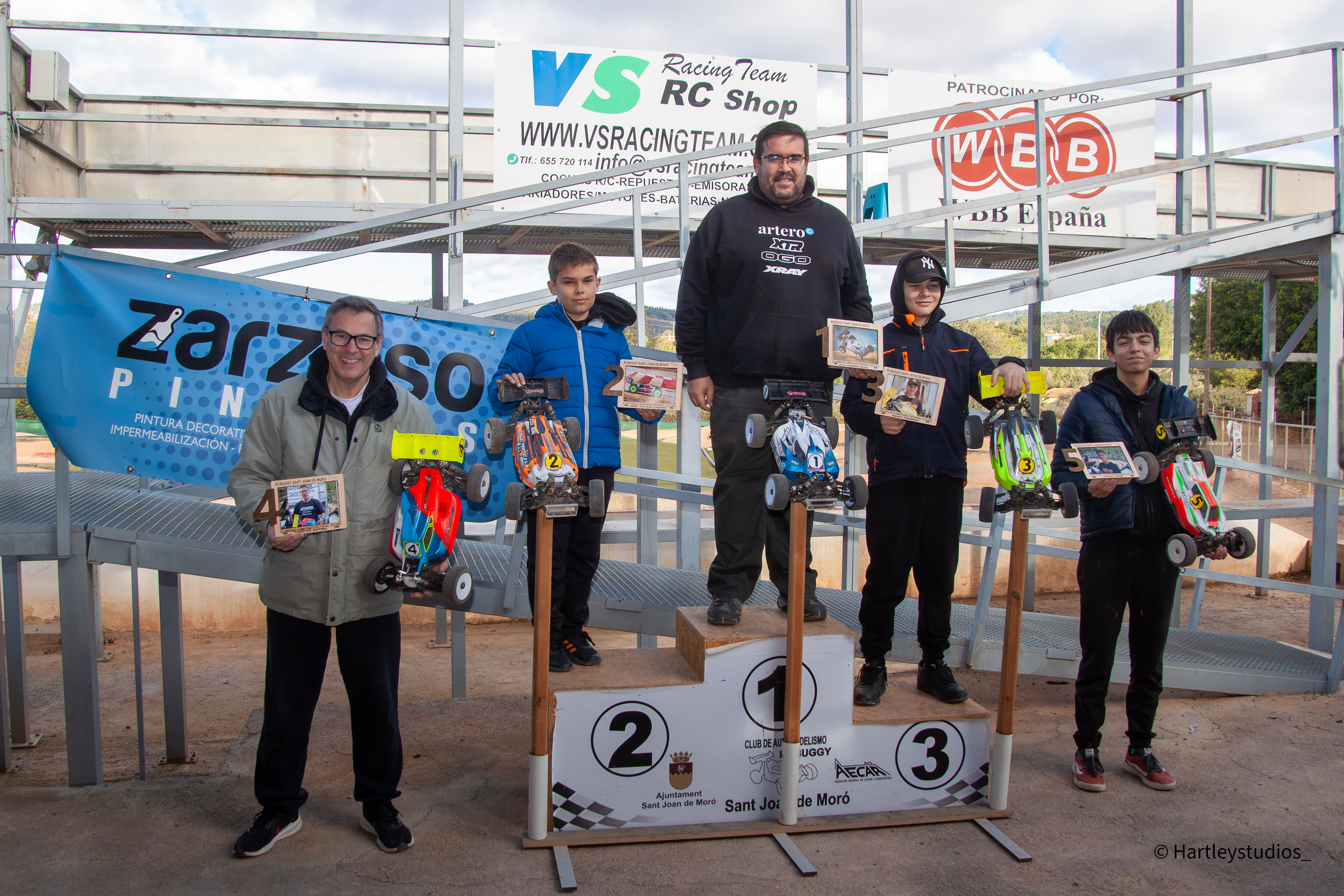 PODIUM